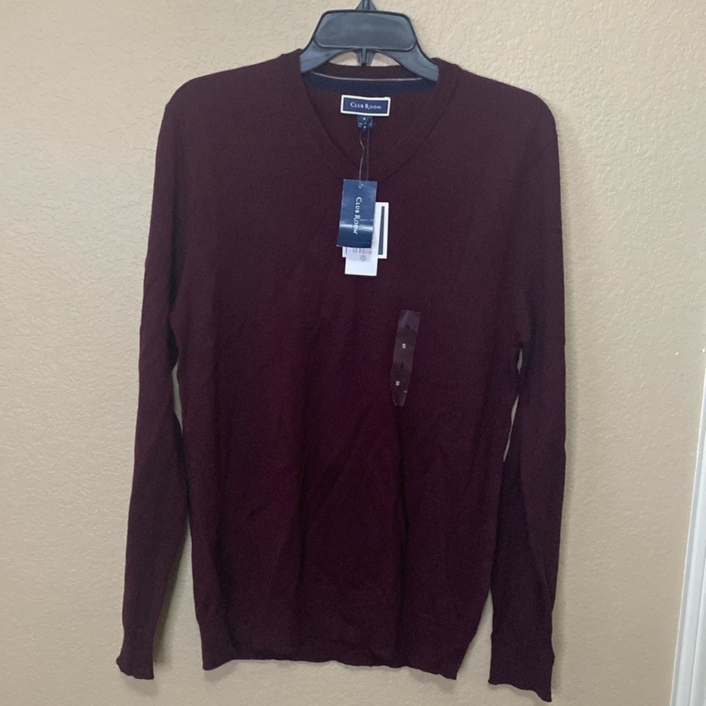 Men’s Club Room Merino Wool Red Plum V-Neck Pullover Sweater Size S NWT